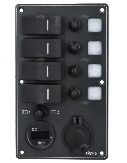 Schakelpaneel_4_voudig_met_Volt_en_USB