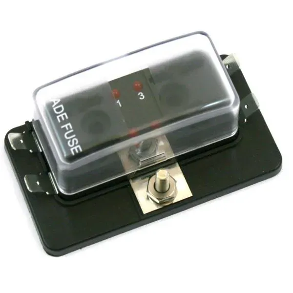 Zekeringhouder_4_voudig_met_kap