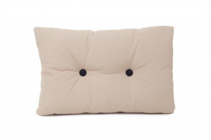 Cushion_brown_with_black_buttons